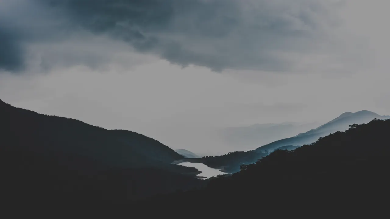 A river running through a valley