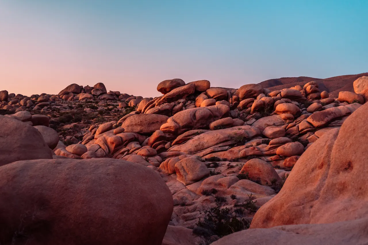A large rocks in a desert